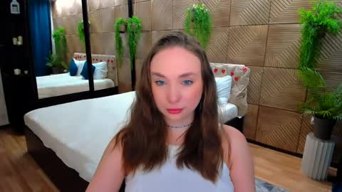 Emelie online show from 04.06.26