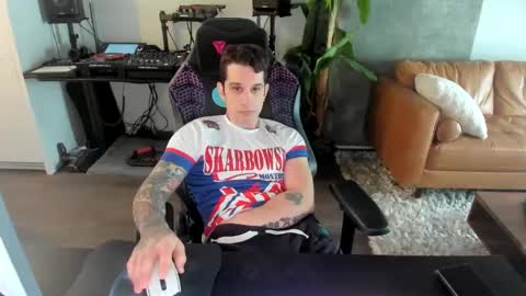 Snapshot of pierrefitch chatting on 03.04.25 Pierre Fitch online show from 03.04.25