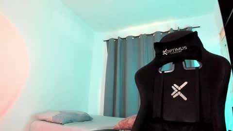 Pierre online show from 04.07.26