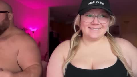 Snapshot of piggyrose chatting on 02.06.26 Piggy Rose online show from 02.06.26