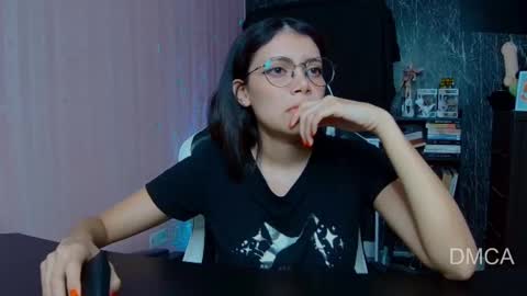 Andrea G online show from 11.10.25