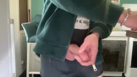 Pikafounes online show from 02.18.26