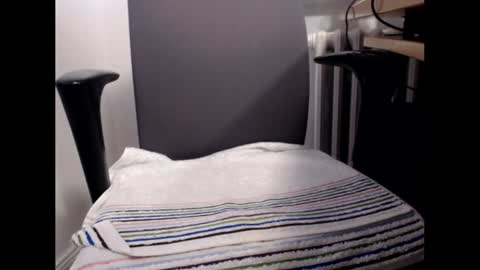 Snapshot of pimmel10 chatting on 01.11.25 pimmel10 online show from 01.11.25