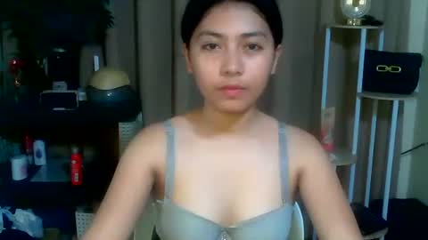 pinay_aangel online show from 04.05.26