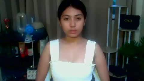 pinay_aangel online show from 04.06.26
