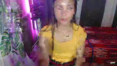 Snapshot of pinay_angel143 chatting on 06.06.26 pinay_angel143 online show from 06.06.26