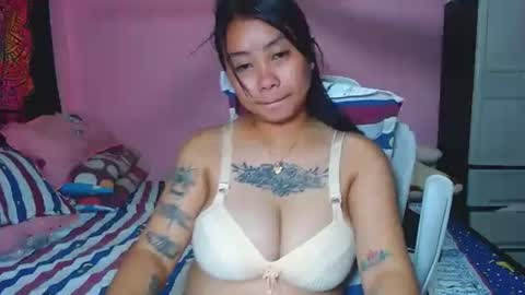 Snapshot of pinay_hotkisses chatting on 01.12.25 rio online show from 01.12.25