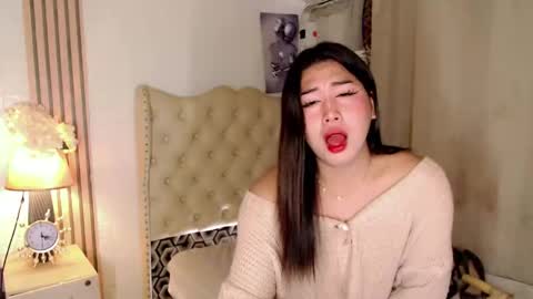 Ivy Morningstar online show from 01.04.25