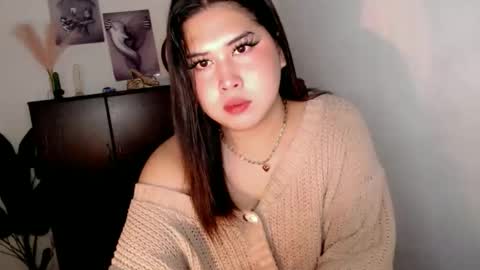 Snapshot of pinay_ivy chatting on 04.21.26 Ivy Morningstar online show from 04.21.26