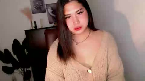 Snapshot of pinay_ivy chatting on 04.24.26 Ivy Morningstar online show from 04.24.26