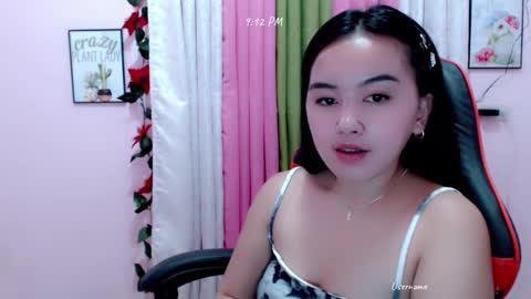 pinay_nica online show from 12.18.24