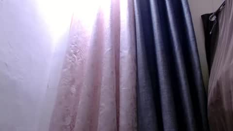 Snapshot of pinay_pearl chatting on 11.03.25 Pearly online show from 11.03.25