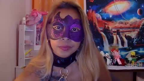 pinaymorena_renelda online show from 04.07.26