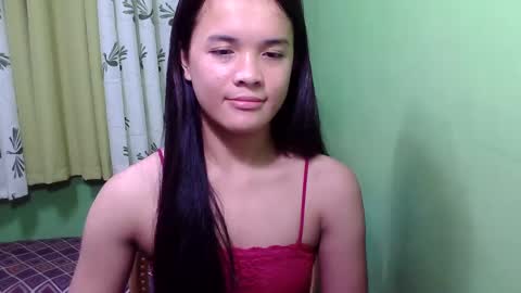 pinaymorena_rhowe online show from 12.23.24