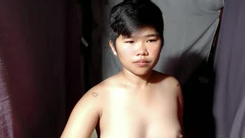 Snapshot of pinayprincesslyn chatting on 11.07.25 Lyn the Lesbian online show from 11.07.25