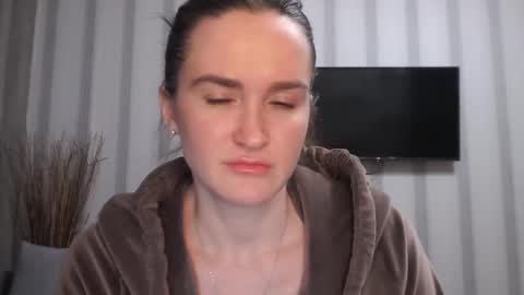       online show from 01.06.25