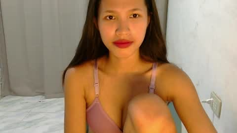 pink_bubbles011 online show from 05.31.26