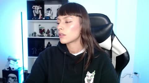 Emily online show from 09.24.25