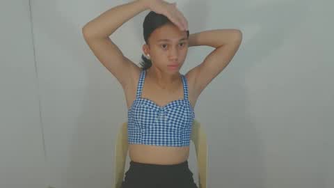 pinkdollbaby_ online show from 04.13.26