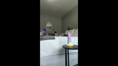 Lacey online show from 02.01.26