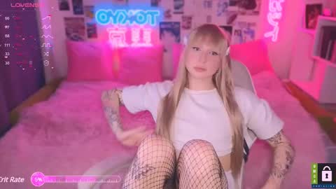 pinkvenom_ online show from 02.25.25