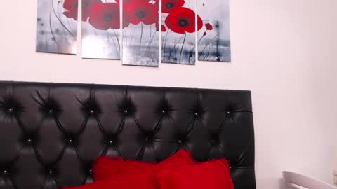 pinky_f00x online show from 10.08.25