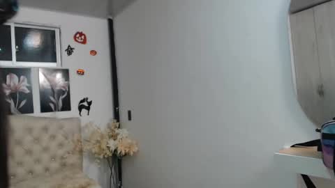 pinky_f00x online show from 10.17.25