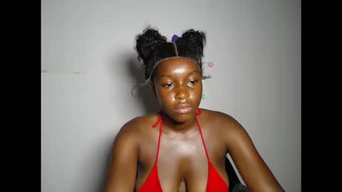 pinkykiki_247 online show from 11.22.25