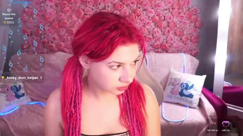 Snapshot of pinkytrix chatting on 04.16.26 pinkytrix online show from 04.16.26