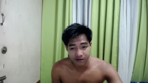 Snapshot of pinoy_brix chatting on 06.16.26 pinoy_brix online show from 06.16.26