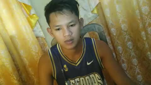 Snapshot of pinoydaks2xxx chatting on 01.07.26 ROY and ASHLEY online show from 01.07.26