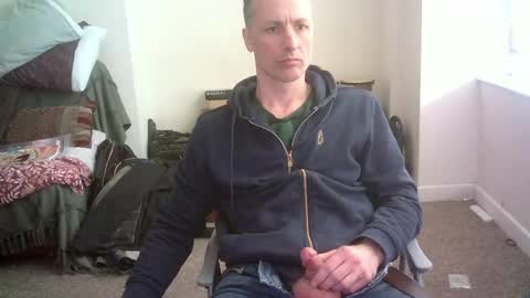Snapshot of pipers1111 chatting on 05.19.26 pipers1111 online show from 05.19.26