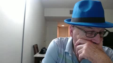 Snapshot of pipewizard chatting on 02.02.25 pipewizard online show from 02.02.25