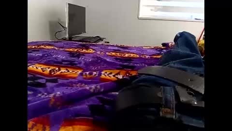 pirahna1012 online show from 03.25.26