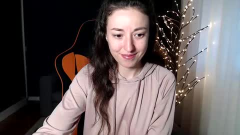 piscesgirl06 online show from 12.13.24