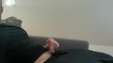 pises111 online show from 11.19.25