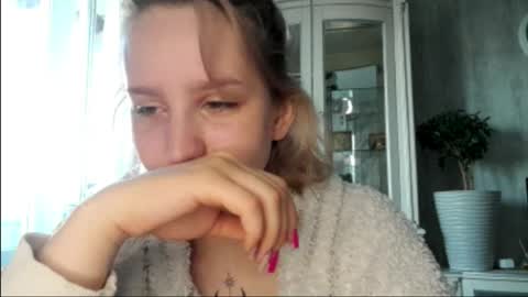 Caroline online show from 04.01.26