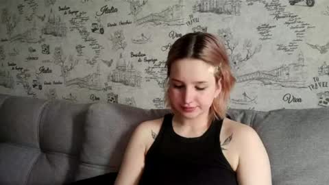 Caroline online show from 04.18.26