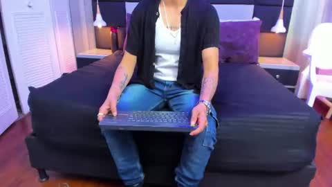 pixelriot online show from 06.13.26