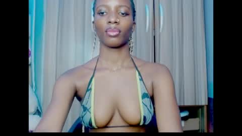 Ella online show from 07.17.26