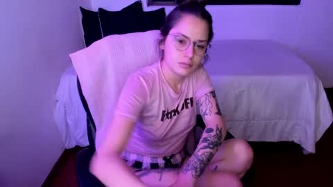 Snapshot of pixiedaemon chatting on 05.31.26 pixie online show from 05.31.26