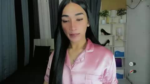 pixiedoll_ online show from 02.21.26