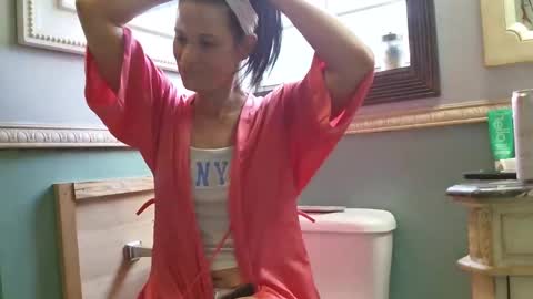 PixieLuxXx online show from 04.06.26