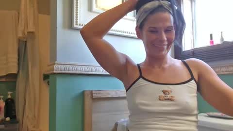 PixieLuxXx online show from 04.10.26