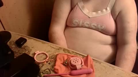 Snapshot of piznam chatting on 03.28.26 gingersissy online show from 03.28.26