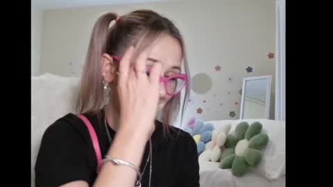 Lynn online show from 01.21.25