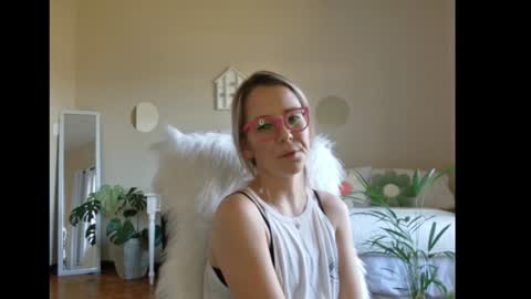 Lynn online show from 01.30.25