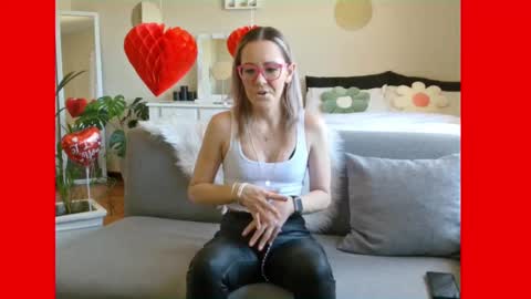 Lynn online show from 02.14.25