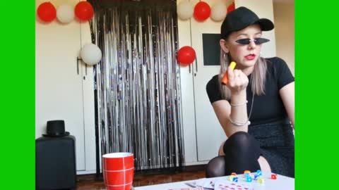 Lynn online show from 02.19.25