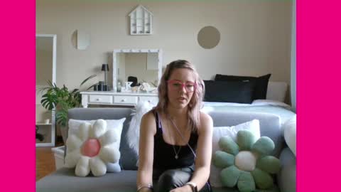 Lynn online show from 02.28.25